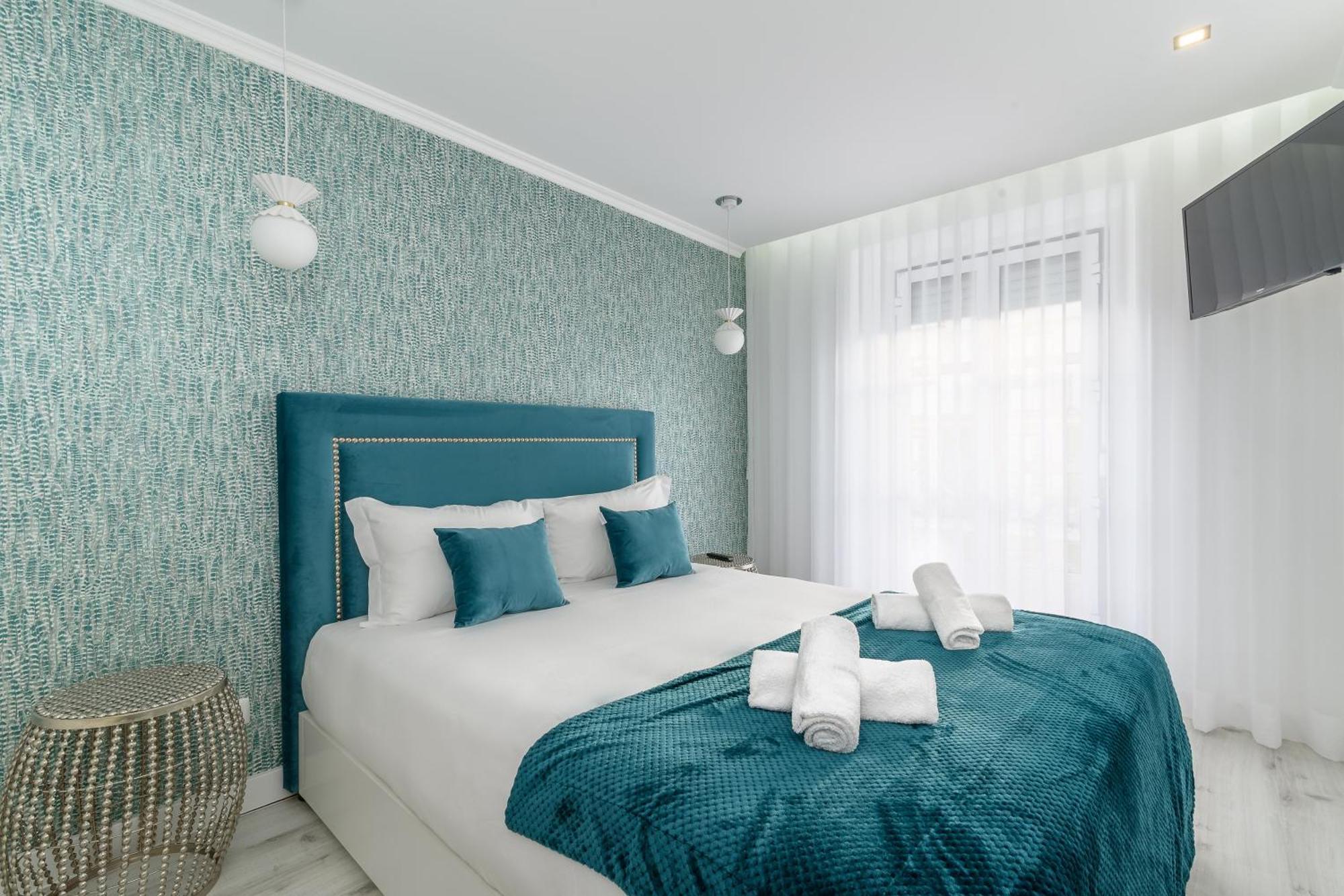 Whome City Chic Escape: Your Stylish Haven In Downtown Lissabon Exterior foto